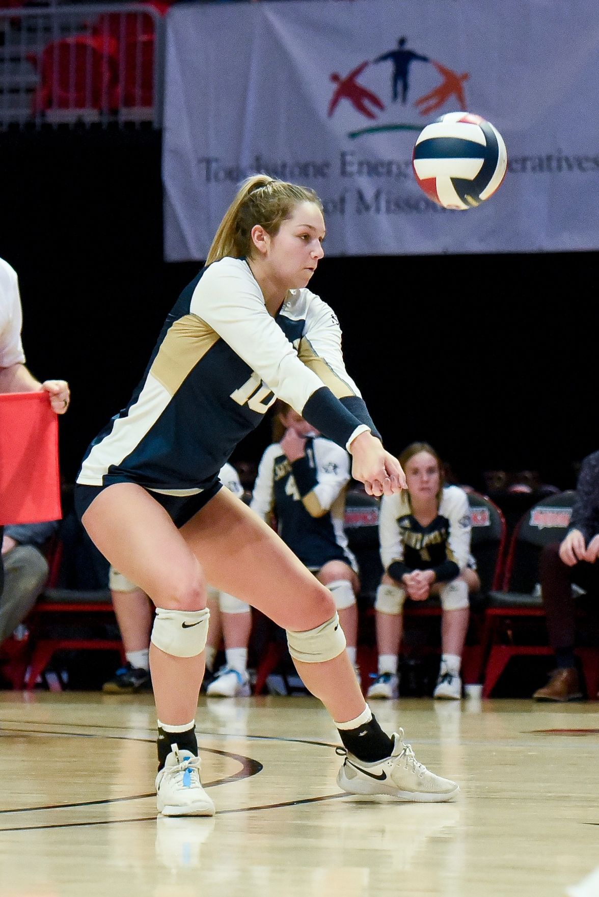 11/09/19 - Girls Volleyball - Class 2 state champ- Hermann vs St. Pius X